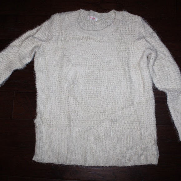 Hit List Sweater - Picture 1 of 5